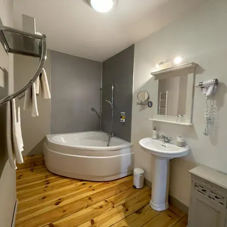 Le St Vincent 3* Roquefort (Landes)