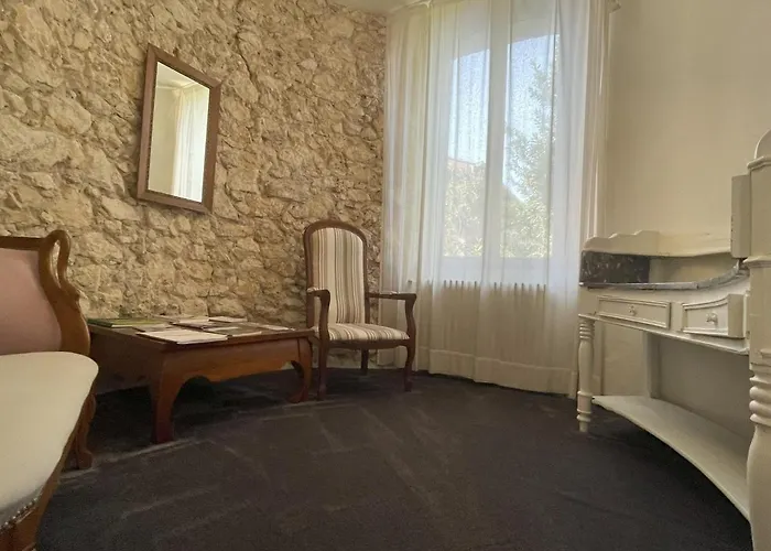 Le St Vincent 3* Roquefort (Landes)